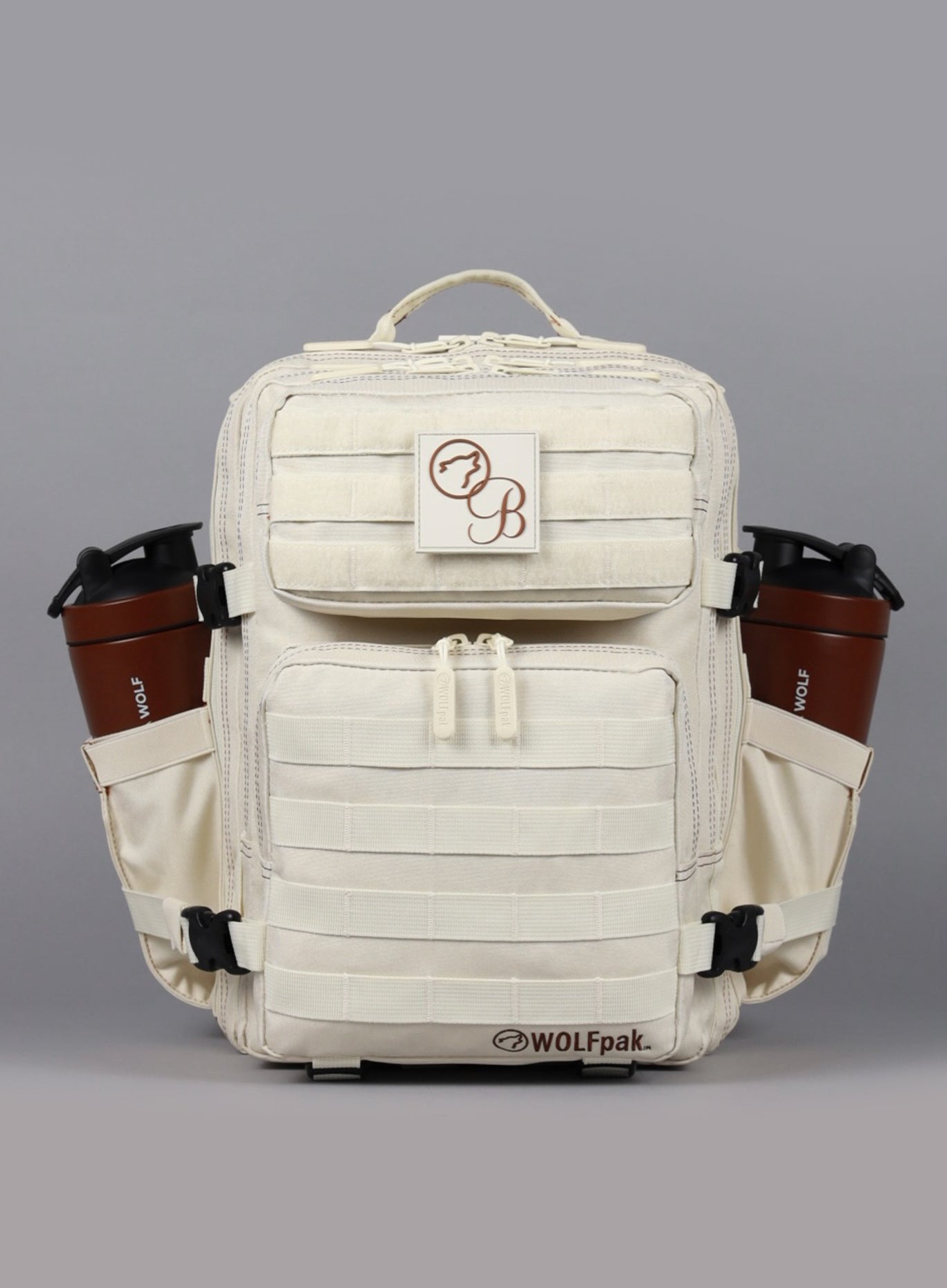 front view of the 25L Backpack Bombshell Sportswear in Crème color